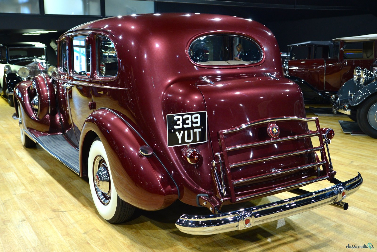 1939' Packard 12 Touring Sedan photo #4