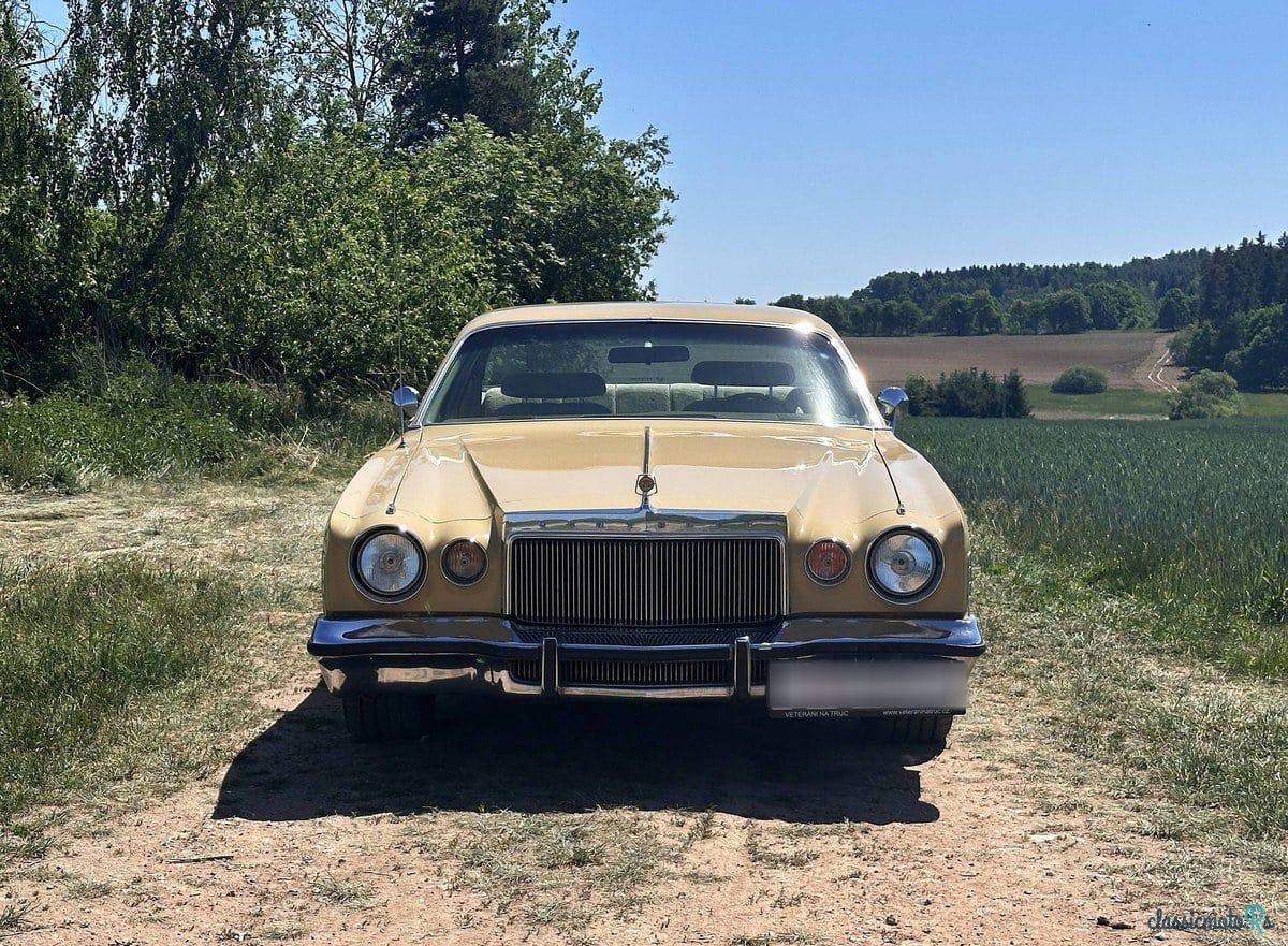 1976' Chrysler Cordoba photo #3