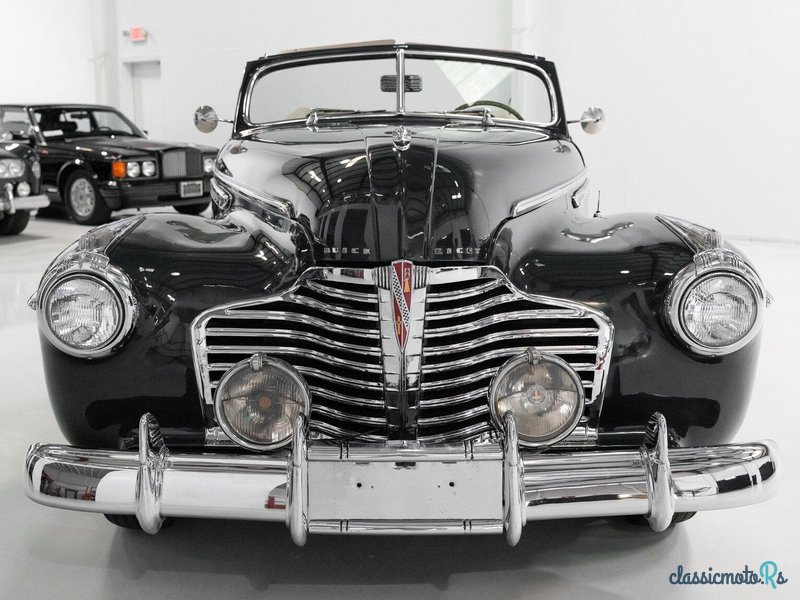 1941' Buick Roadmaster photo #5