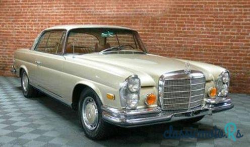 1970' Mercedes-Benz 280 Se 3.5 photo #1