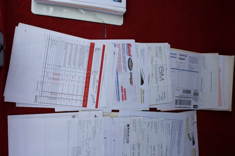 Voitures anciennes, quand le dossier vaut autant que la carrosserie