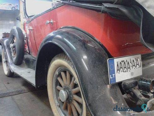 1928' Whippet photo #4