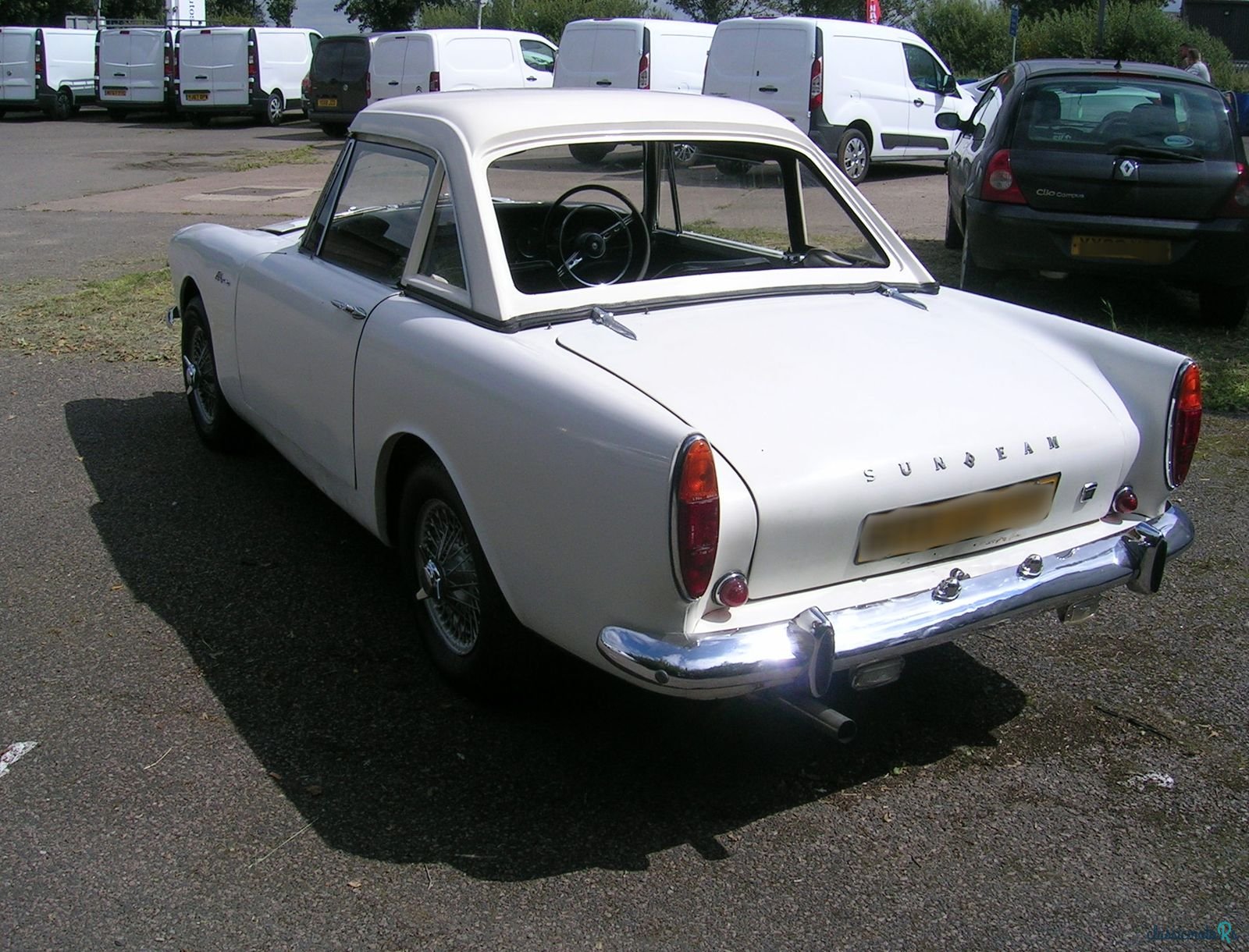 1968' Sunbeam Alpine photo #4