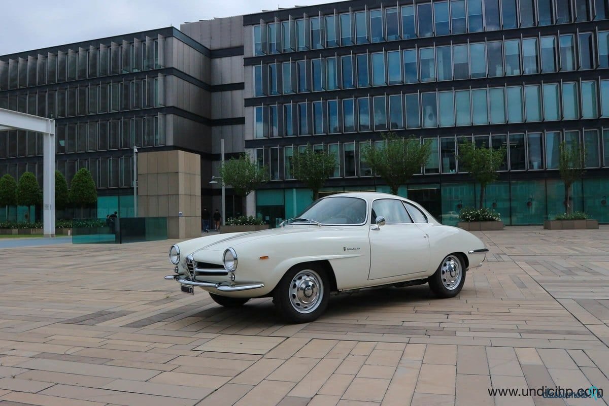 1964' Alfa Romeo Giulia photo #4