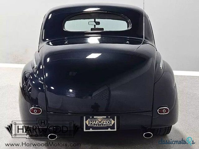 1947' Ford photo #5