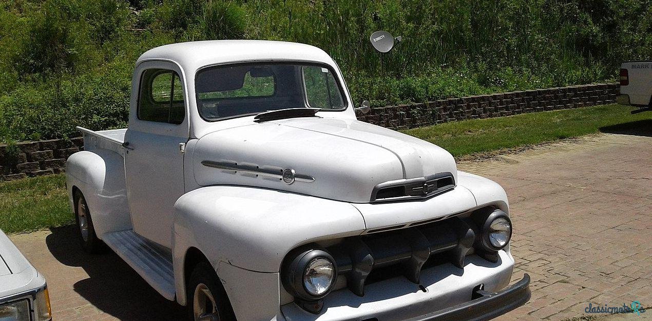 1951' Ford F-1 photo #2