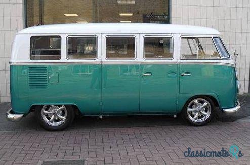1966' Volkswagen Camper photo #4