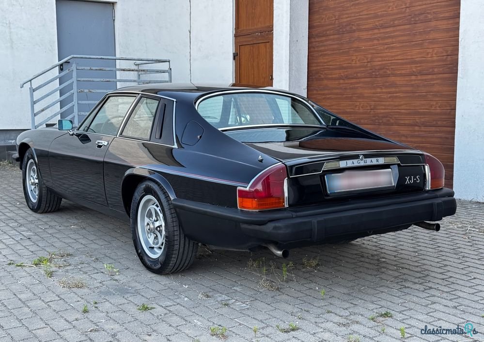 1976' Jaguar XJS photo #2