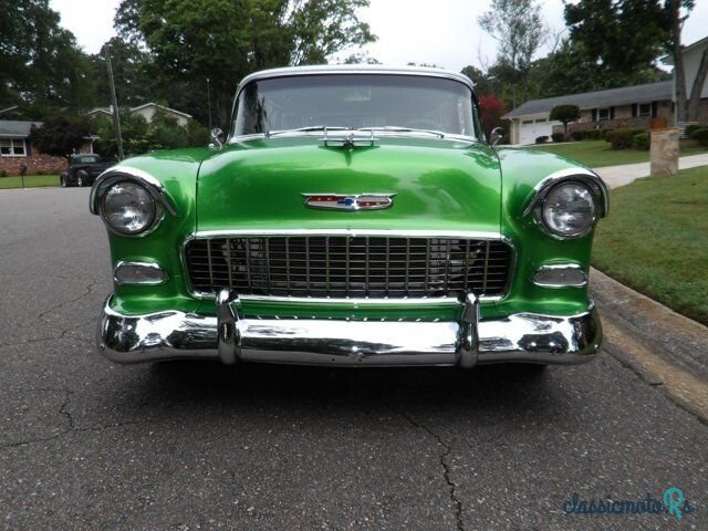 1955' Chevrolet Nomad photo #2