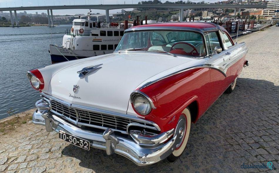 1956' Ford Thunderbird Fairlane Crown Victória photo #1