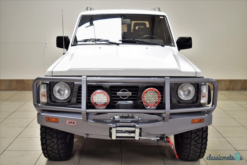 1990' Nissan Patrol photo #3