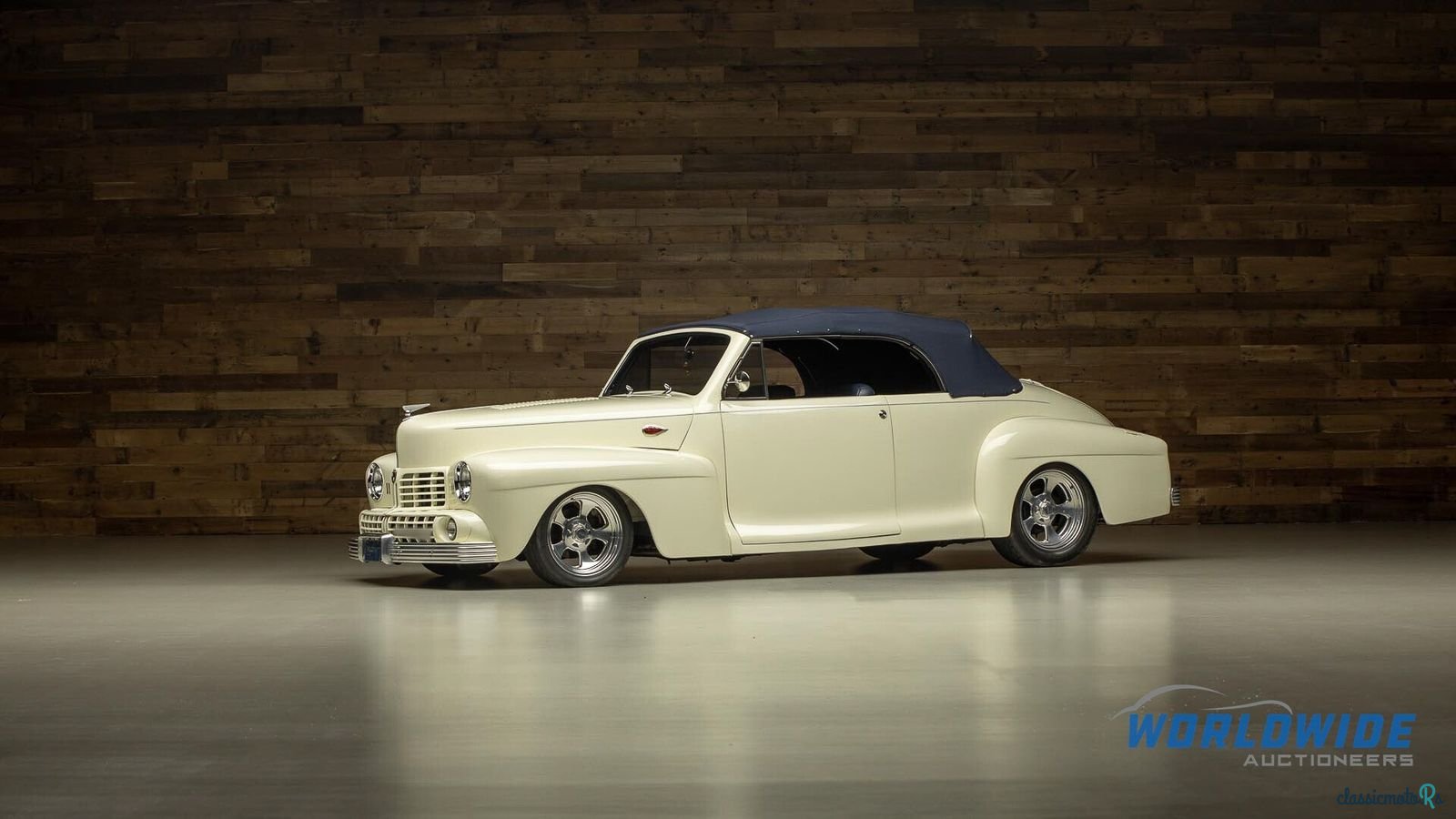 1946' Lincoln Zephyr photo #4