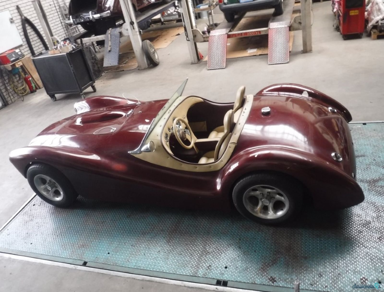 1953' Glasspar G2 photo #6