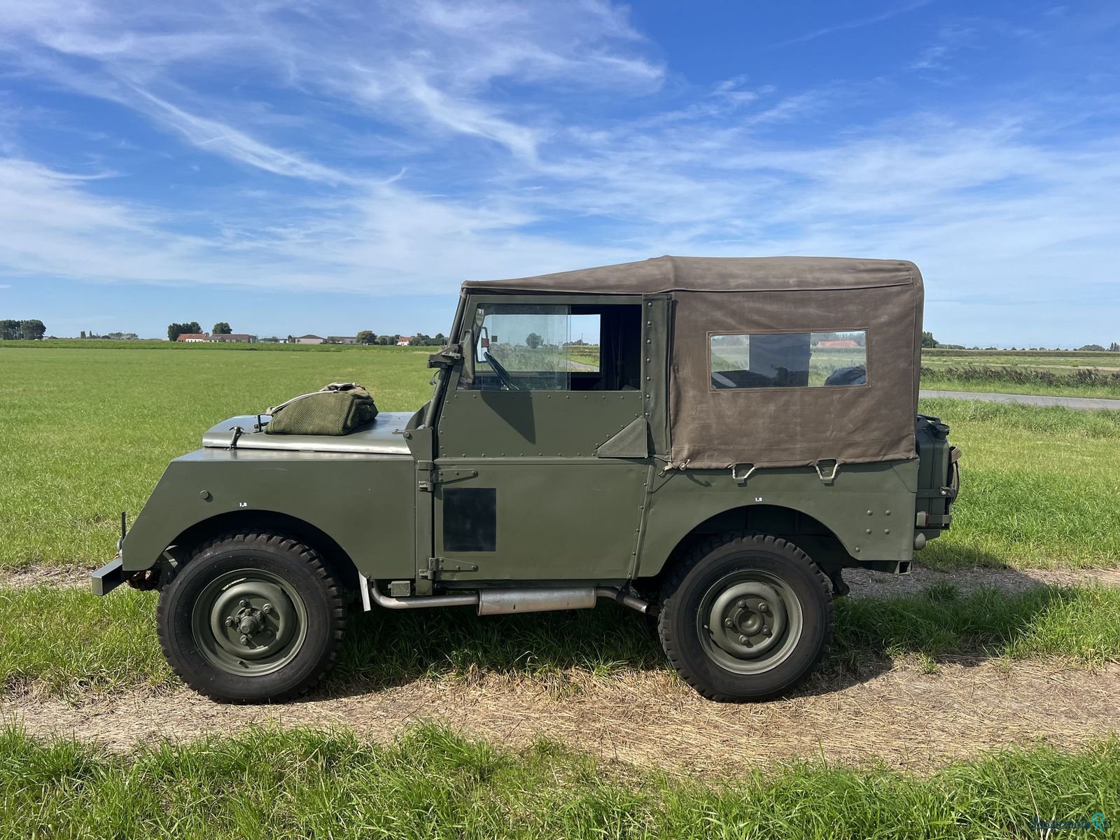 1955' Minerva photo #2