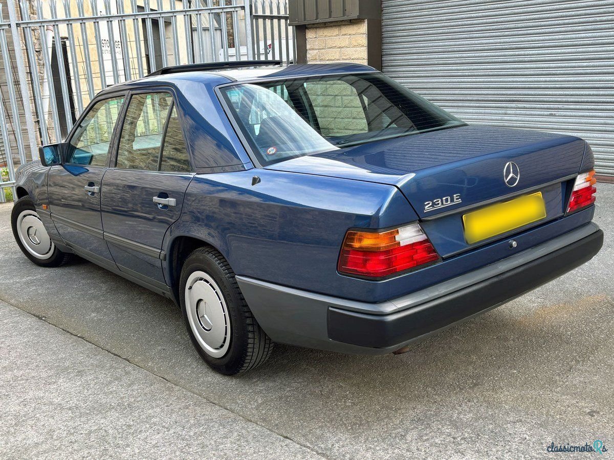 1989' Mercedes-Benz E Class photo #6