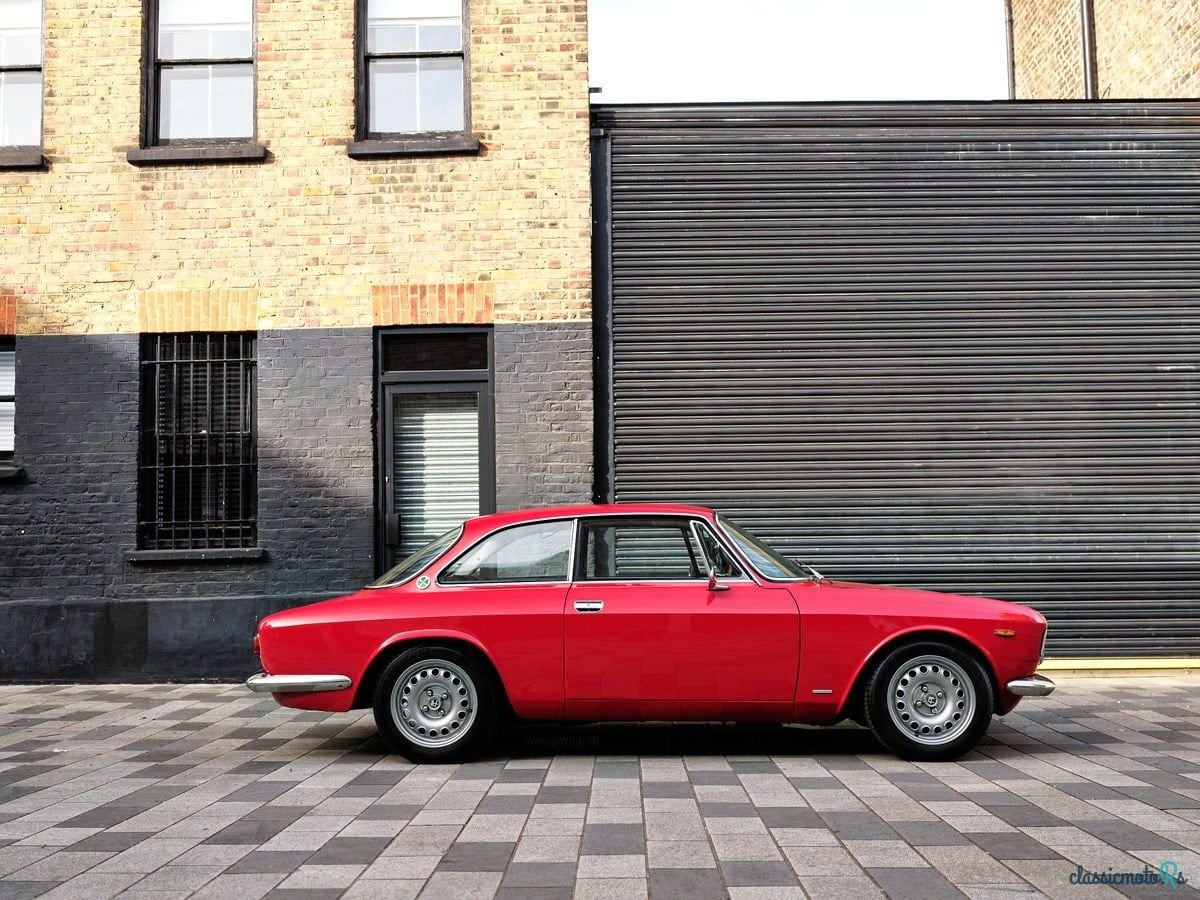 1968' Alfa Romeo Gt Junior photo #5