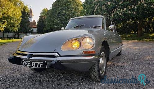 1968' Citroen DS photo #2