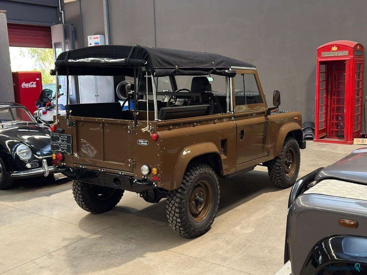 1986' Land Rover Defender photo #4