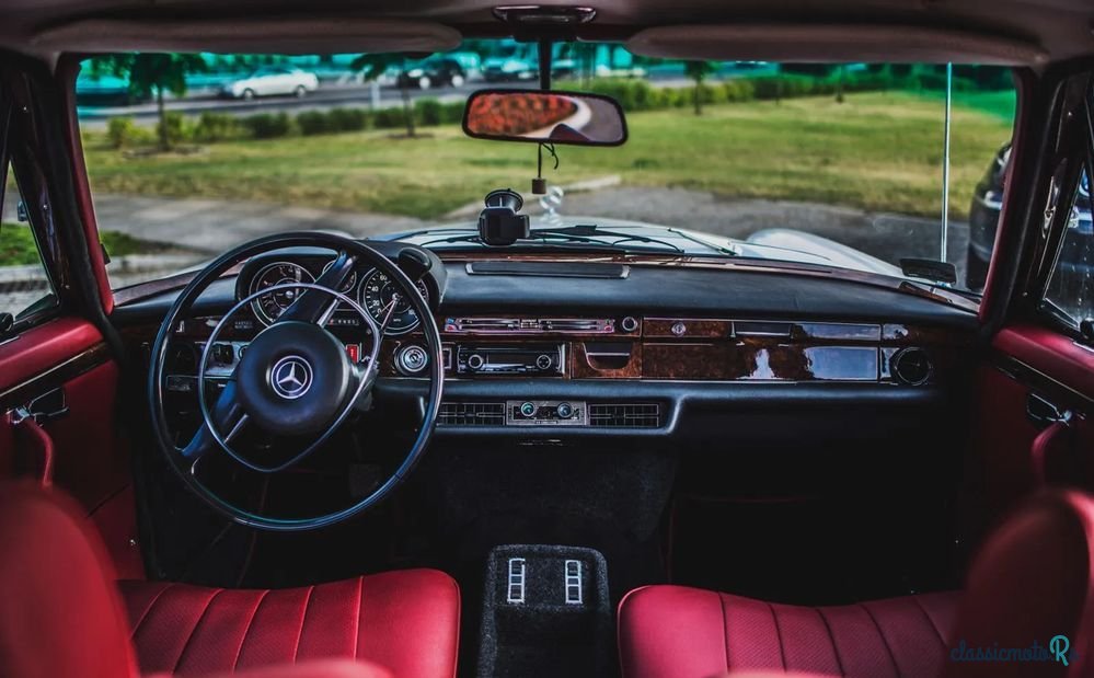 1972' Mercedes-Benz photo #4