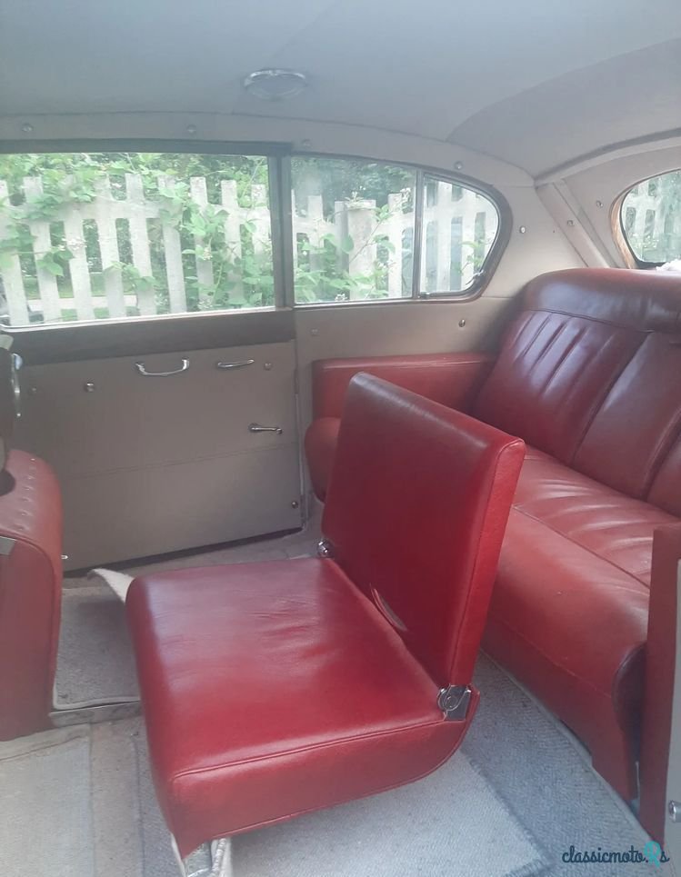 1966' Austin Princess photo #4