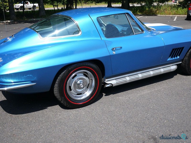 1967' Chevrolet Corvette photo #1