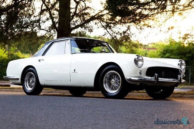 1959' Ferrari 250 photo #3