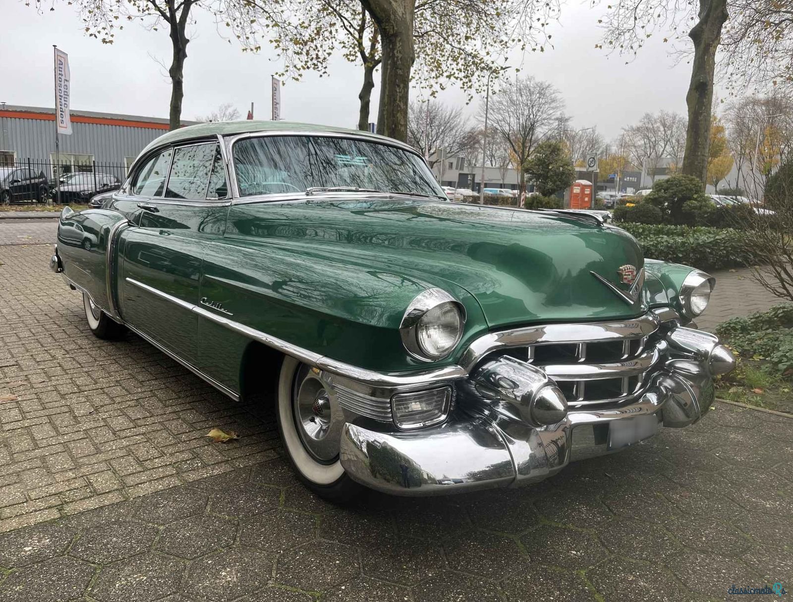 1953' Cadillac Coupe De Ville photo #3