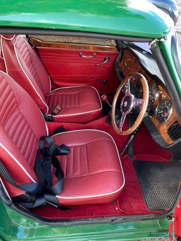 1962' Triumph TR4 photo #3