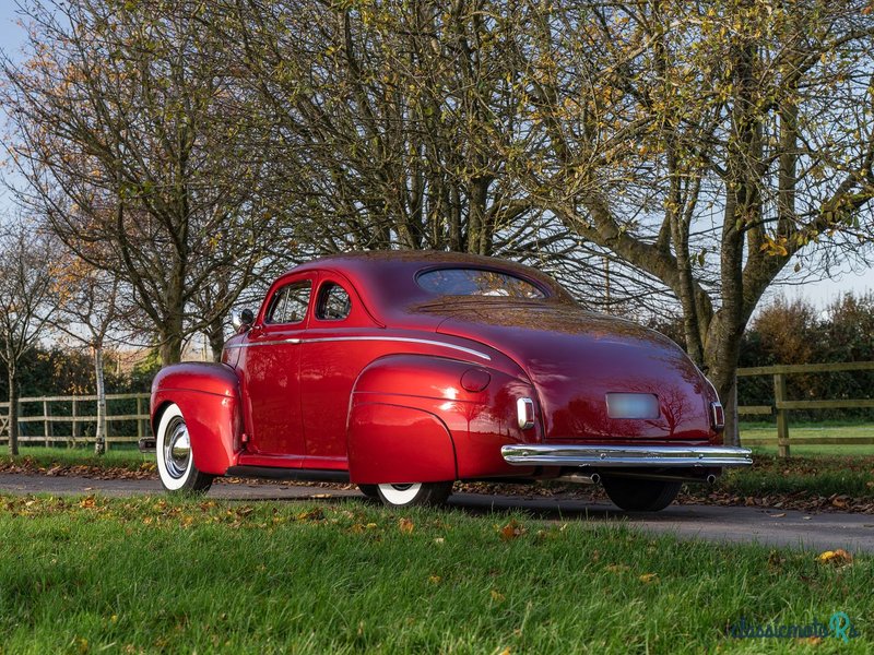 1941' Ford Coupe photo #5