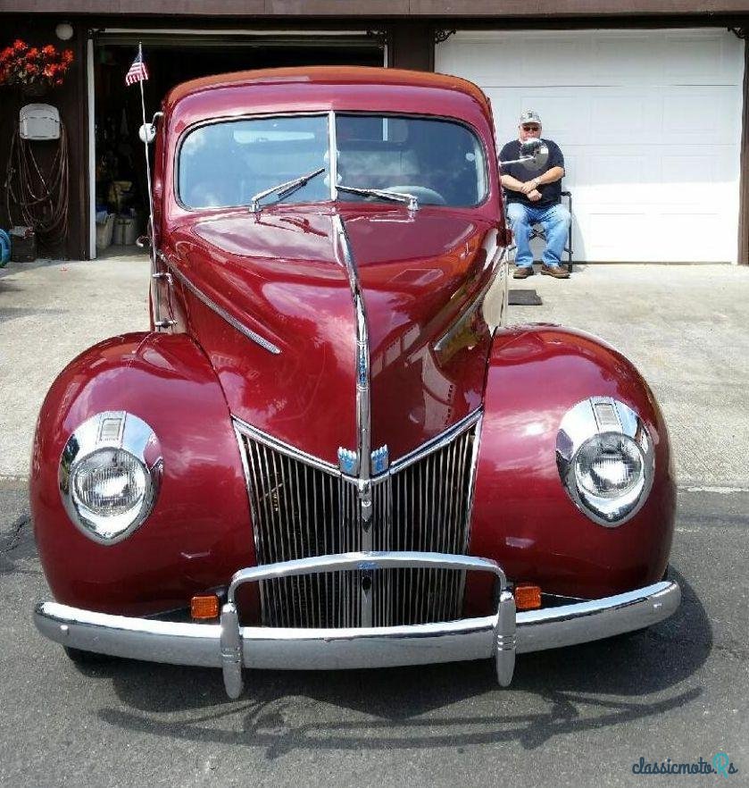 1940' Ford Custom photo #1