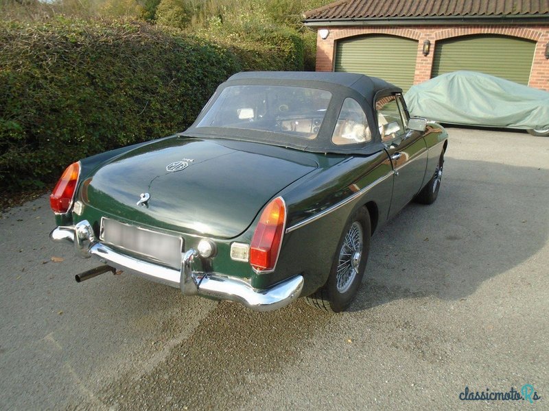 1967' MG MGB photo #3