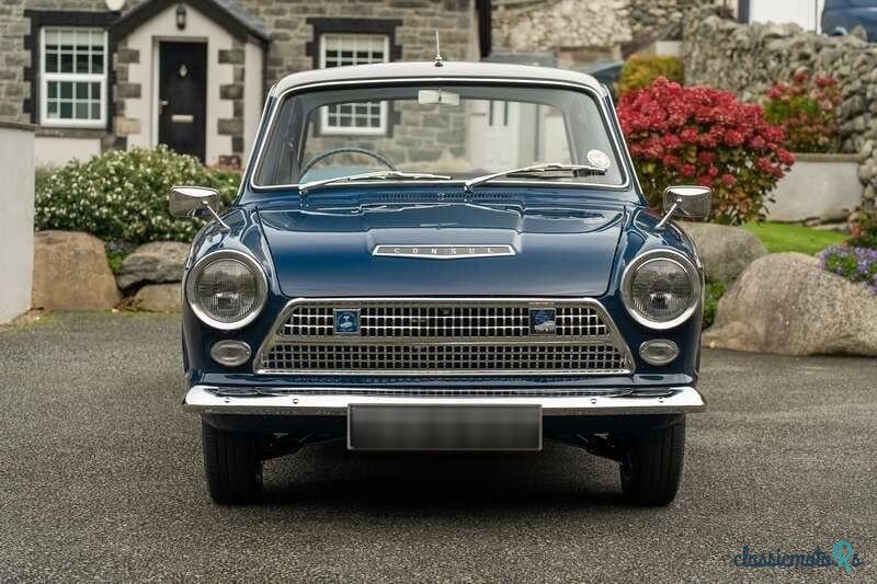 1964' Ford Cortina photo #5