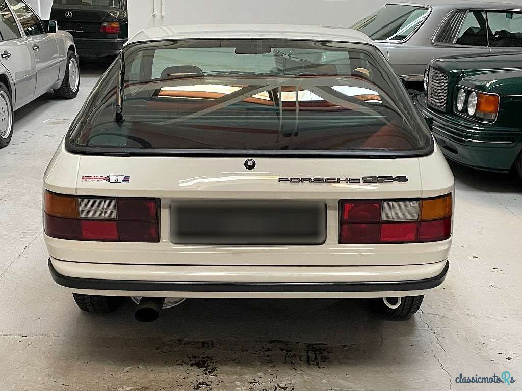 1977' Porsche 924 photo #5