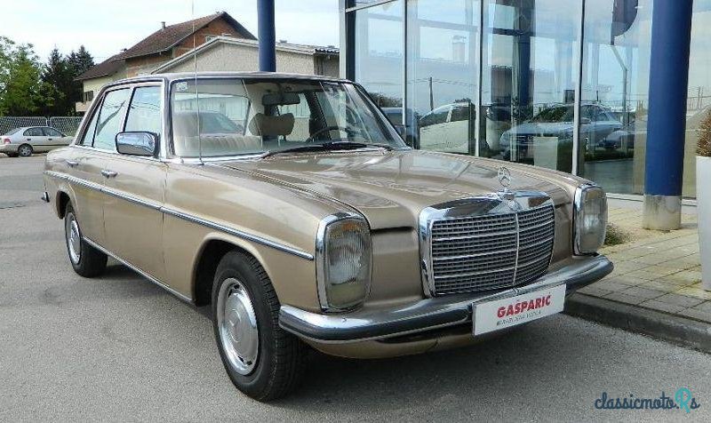 1973' Mercedes-Benz E-Class 220 D W 115 photo #2