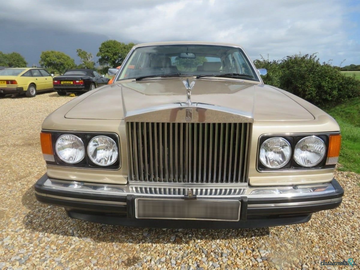 1988' Rolls-Royce Silver Spirit photo #2