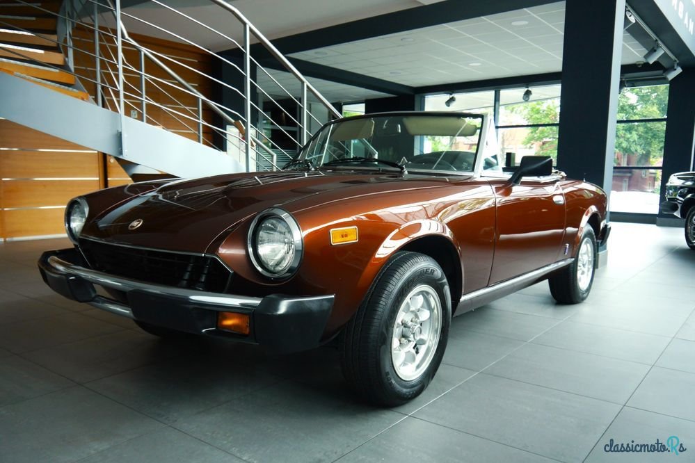 1980' Fiat 124 Spider photo #2