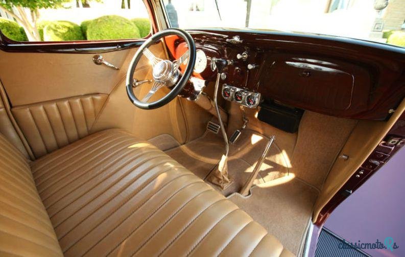 1934' Ford Coupe photo #2