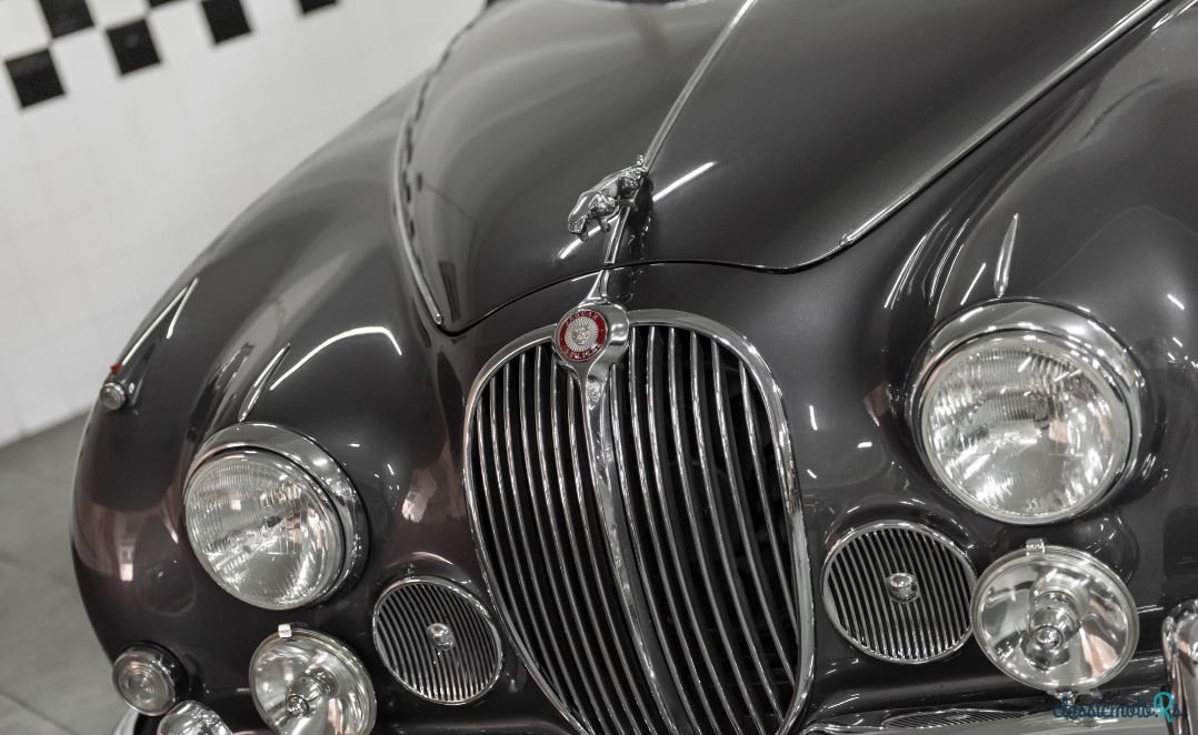 1960' Jaguar Mk Ii photo #3