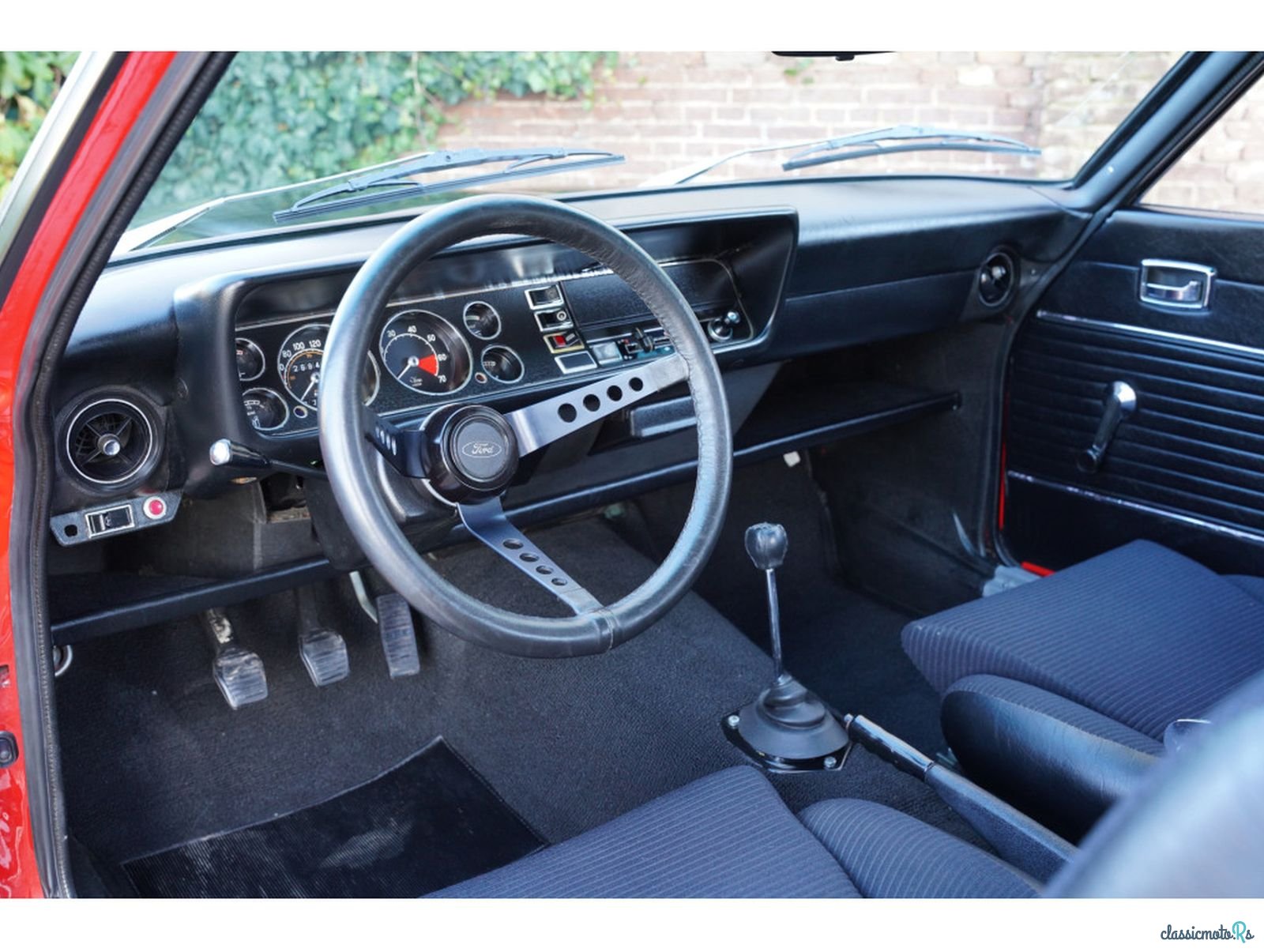 1972' Ford Capri photo #2