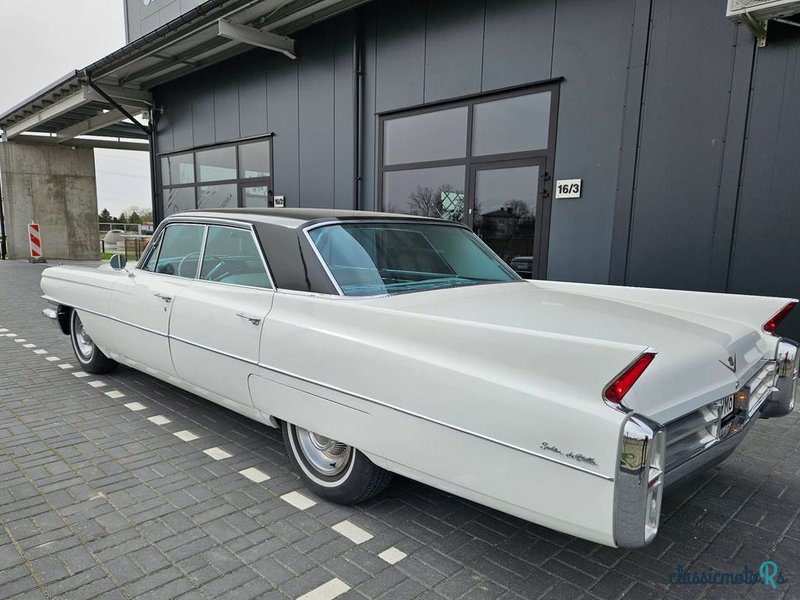 1963' Cadillac Deville photo #2