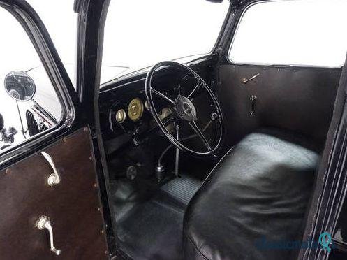 1935' Ford Truck photo #3
