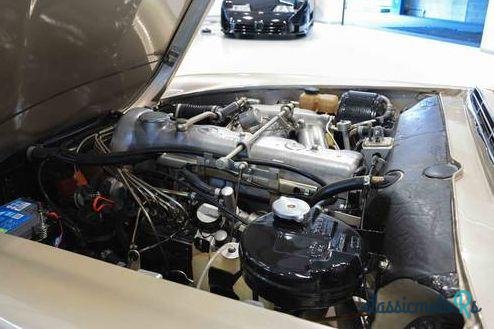 1965' Mercedes-Benz 230 Sl photo #2