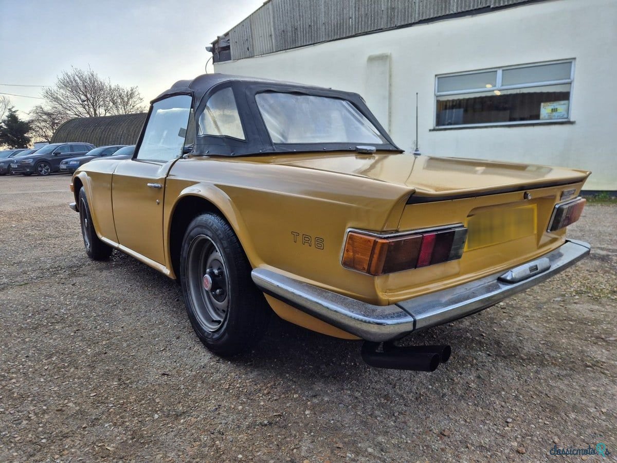 1972' Triumph TR6 photo #5