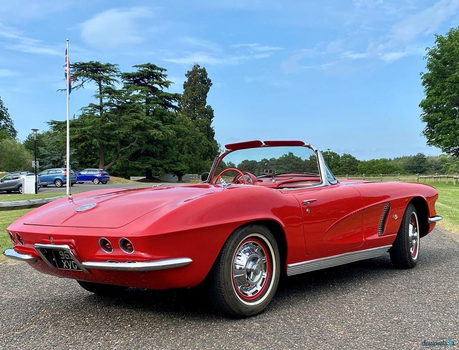 1962' Chevrolet Corvette photo #2
