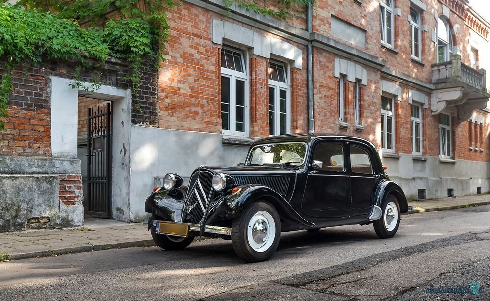 1955' Citroen BL11 photo #1