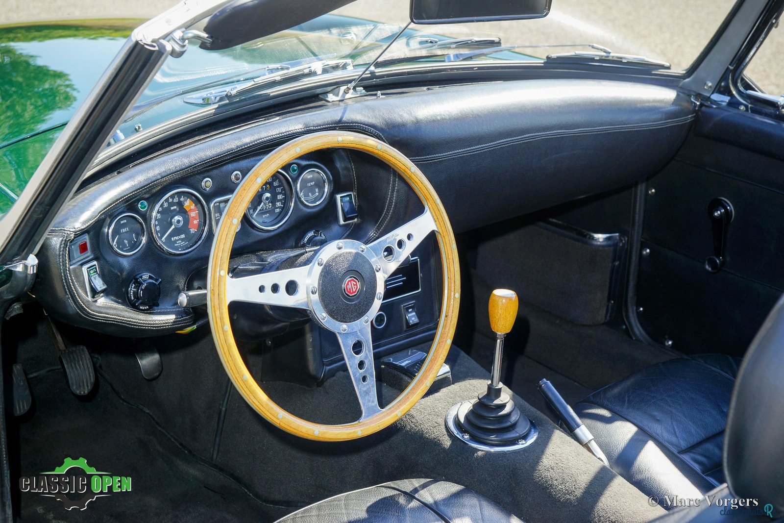 1969' MG MGC 3000 photo #3