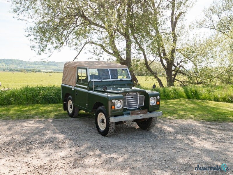 1976' Land Rover Series 3 photo #1