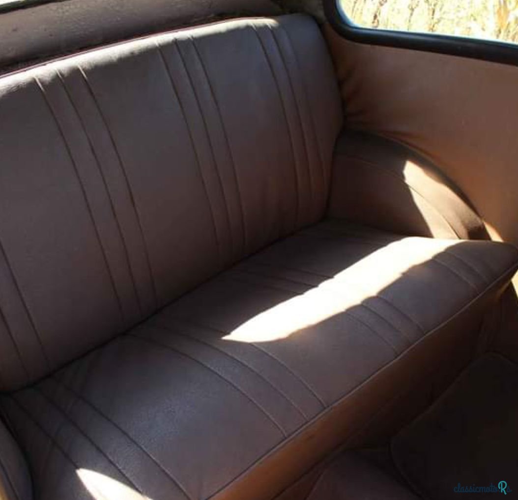 1954' Ford Anglia photo #2