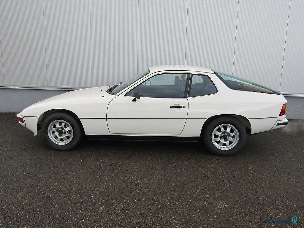 1979' Porsche 924 photo #2