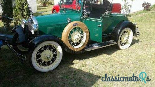 1929' Ford Model A Deluxe Roadster photo #2